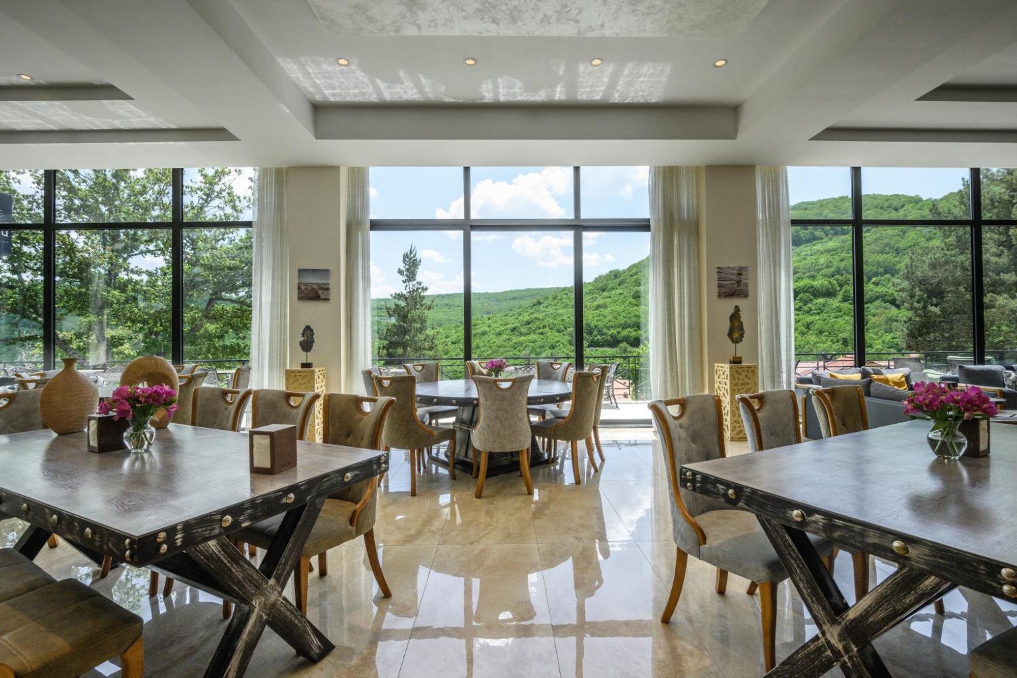 Aurora Resort, 萨克德佐尔镇 外观 照片